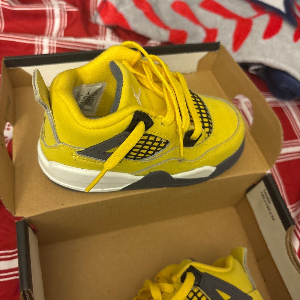 Baby sneakers